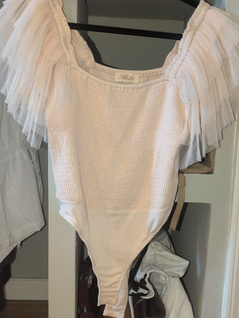 Listicle Pink Leotard Top With Sleeve Puffs